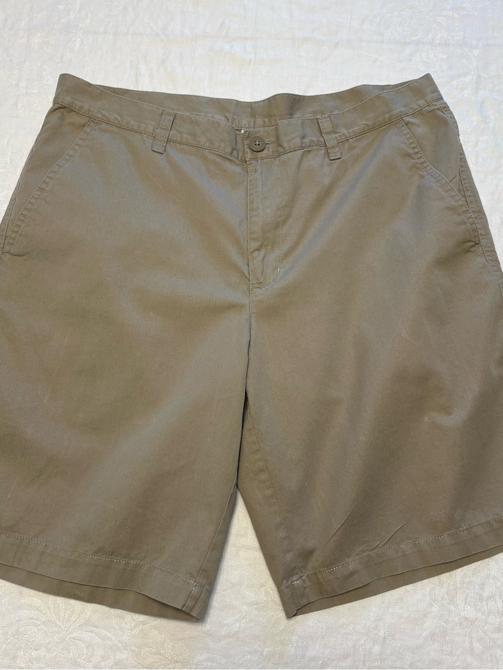 Columbia Men's Khaki Cotton Shorts - Classic Flat Front